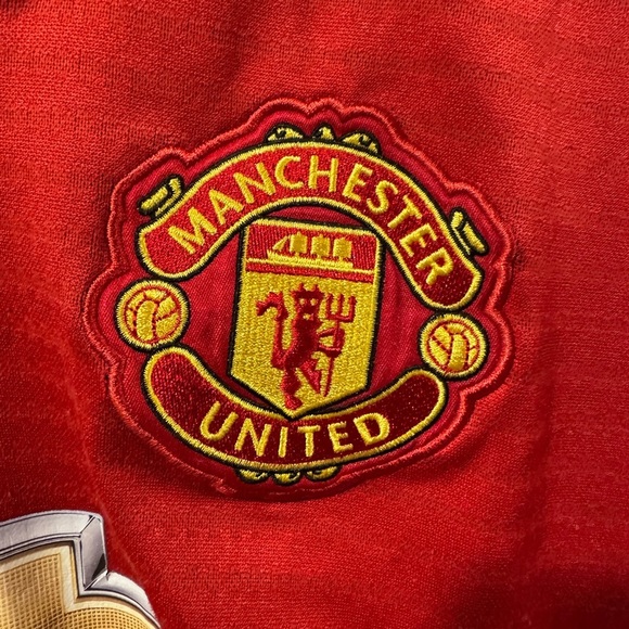 Manchester United Football Soccer Jersey - Picture 3 of 8